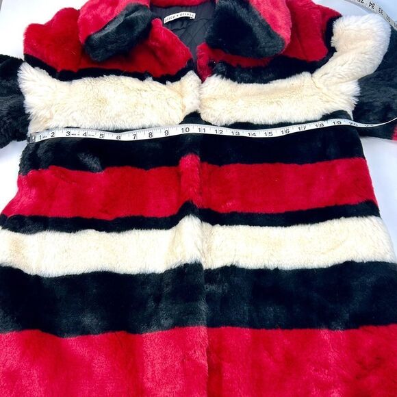 Alice + Olivia Kinsley Oversized Stripe Faux Fur Coat - Picture 11 of 13